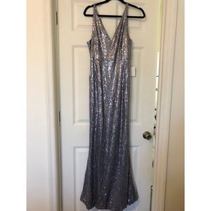 Lulus Here to Wow Sequin Maxi dress size XL